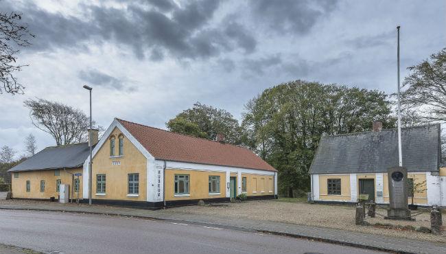 Hoven Sogns Landsbymuseum fra Skyfish-arkivet